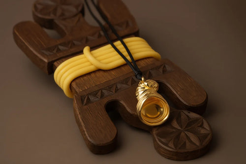 Sorgin lepokoa renderra argizaiolarekin.